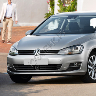 Бампер передний в цвет кузова Volkswagen Golf 7 (2012-2017)