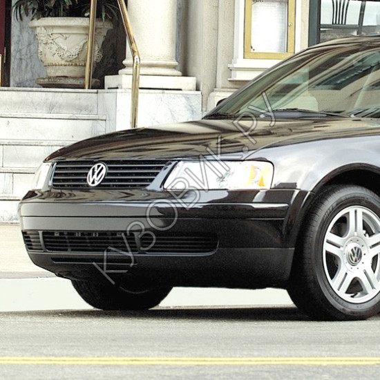 Бампер передний в цвет кузова Volkswagen Passat B5 (1996-2000) Бампер передний в цвет кузова Volkswagen Passat B5 (1996-2000)